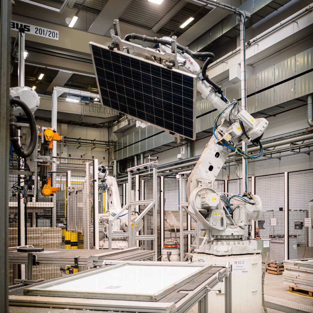 Solar Materials Greifarm