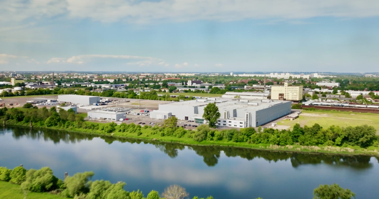 SOLAR MATERIALS Factory